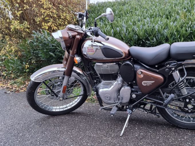 ROYAL ENFIELD CLASSIC 4