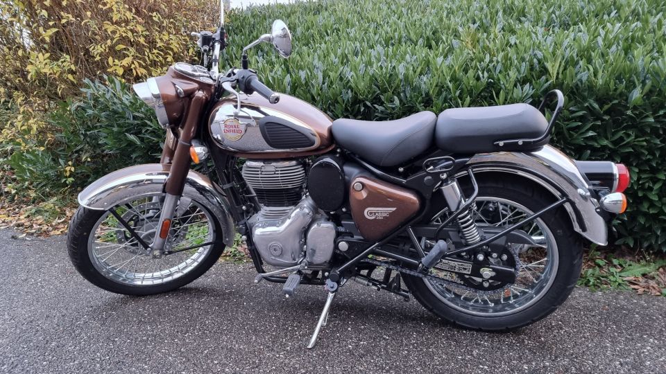 ROYAL ENFIELD CLASSIC 4