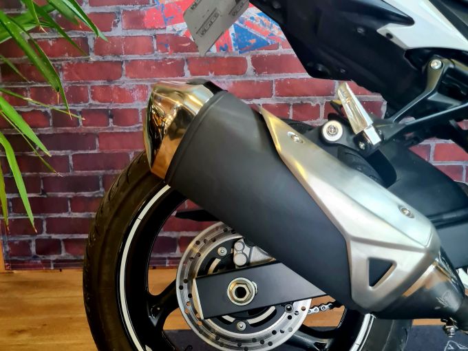 SUZUKI GSX-S 750 4