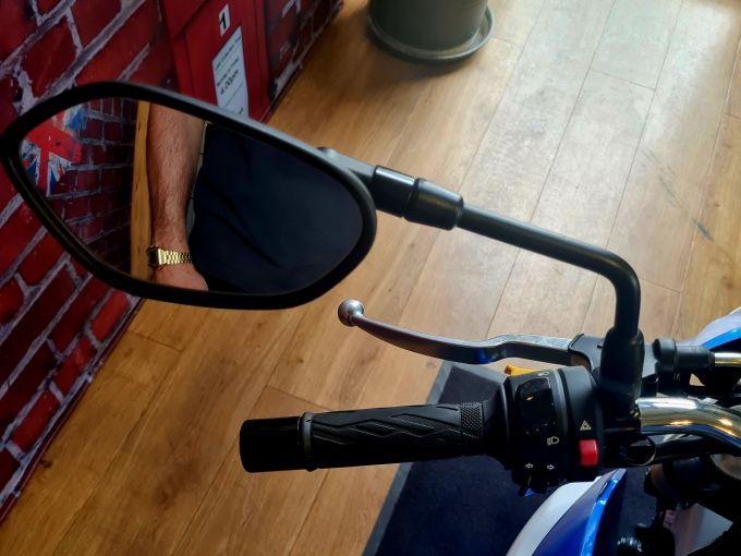 SUZUKI GSX-S 750 4