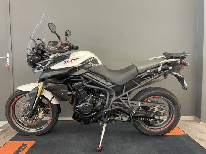 TRIUMPH TIGER 800 XR 4