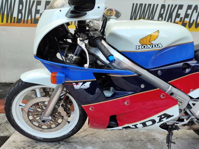 HONDA VFR 4
