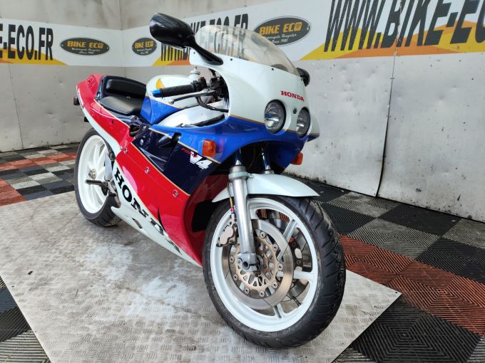 HONDA VFR 4