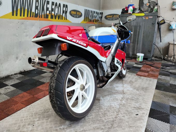 HONDA VFR 4