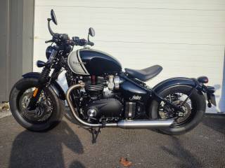 TRIUMPH Bonneville Bobber 1200 - 2025