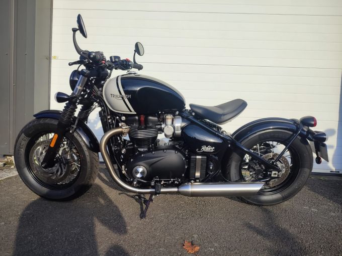 TRIUMPH Bonneville Bobber 1200 4