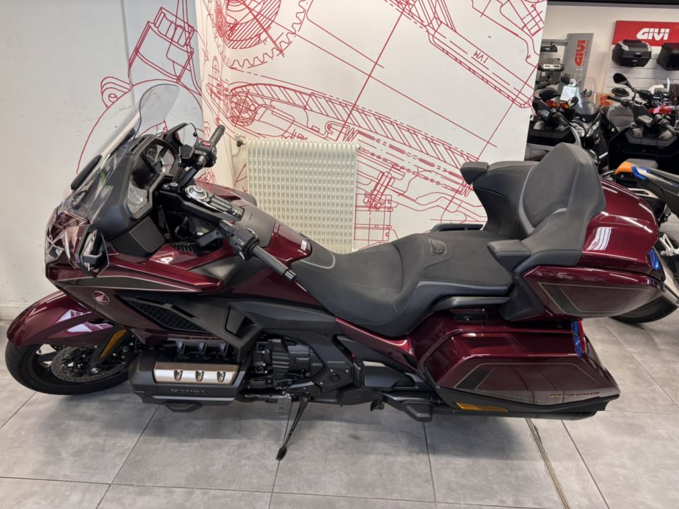 HONDA GL 1800 GOLDWING DCT 4