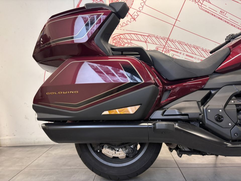 HONDA GL 1800 GOLDWING DCT 4