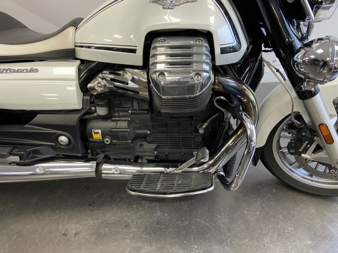 MOTO GUZZI CALIFORNIA 4