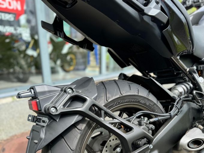 YAMAHA NIKEN GT 4