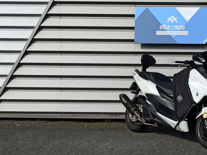 HONDA NSS FORZA 125 4