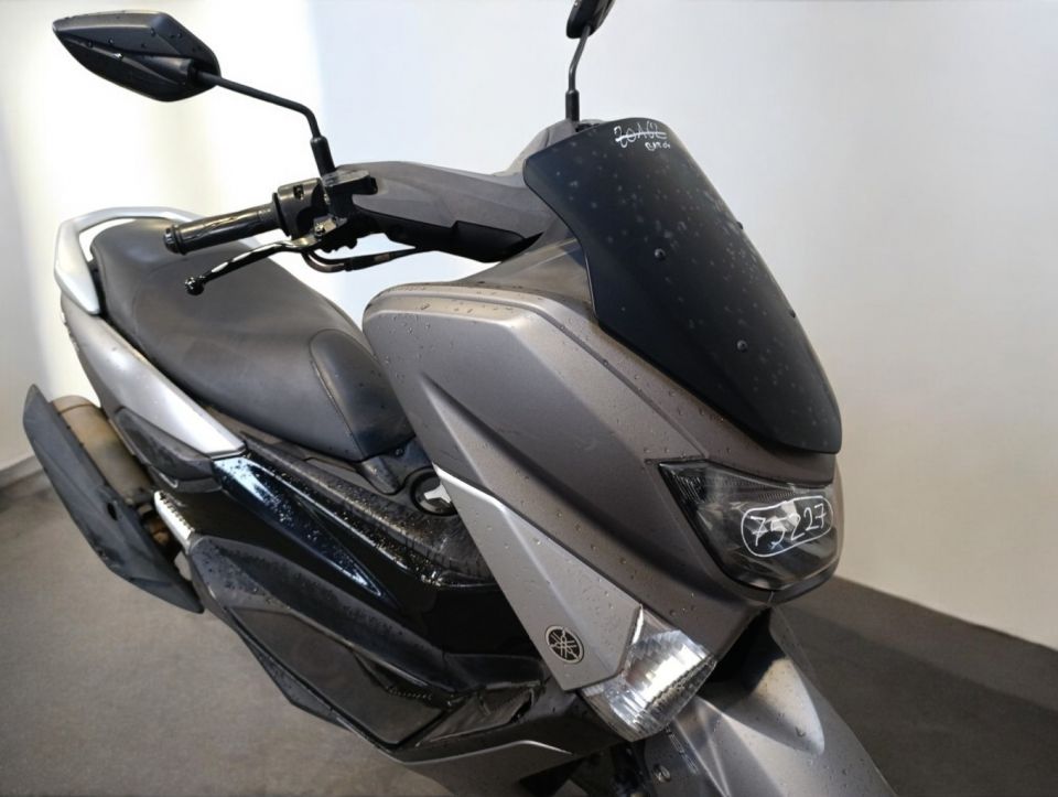 YAMAHA NMAX 125 4