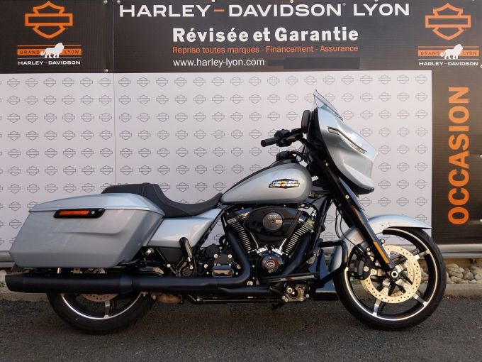 HARLEY-DAVIDSON TOURING STREET GLIDE 1923 4