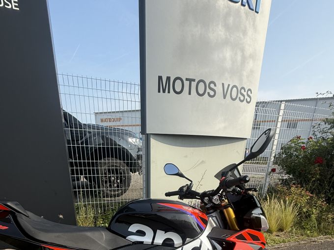 APRILIA TUONO 1100 V4 FACTORY 4