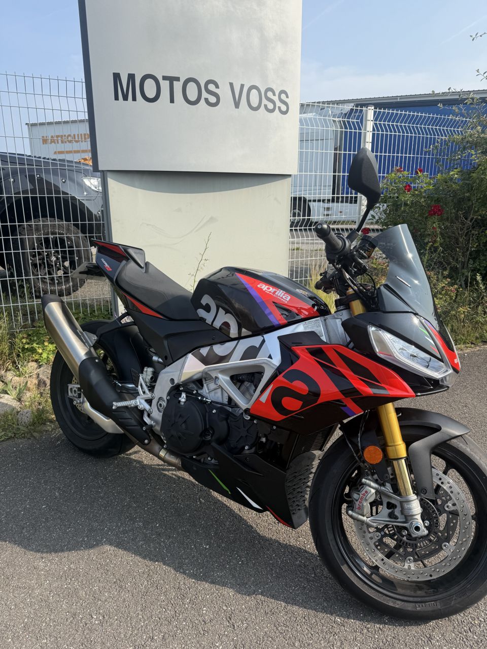 APRILIA TUONO 1100 V4 FACTORY 4