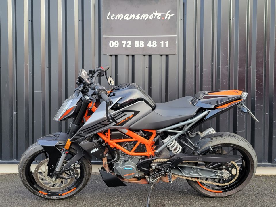 KTM 125 DUKE 4