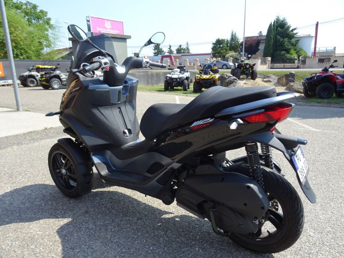 PIAGGIO  4