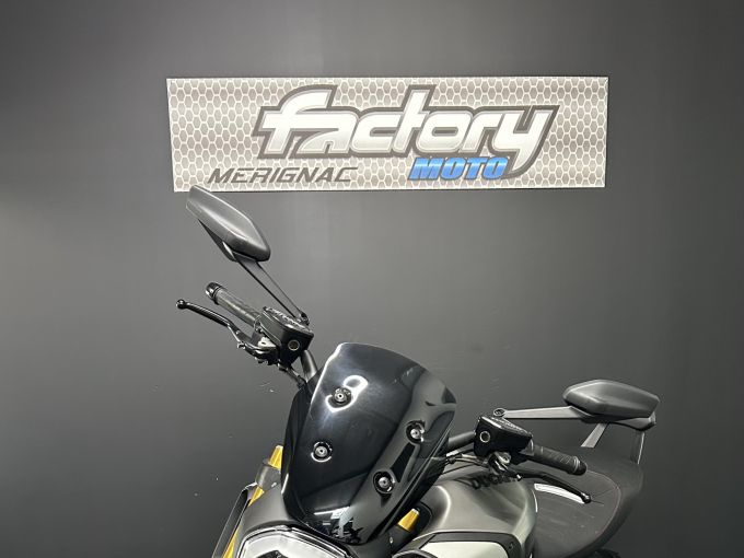 DUCATI DIAVEL 4