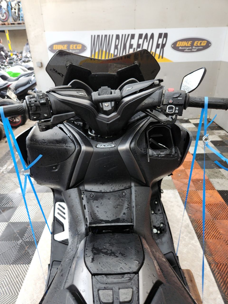 YAMAHA XP T-MAX 560 TECH MAX 4