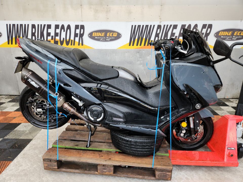 YAMAHA XP T-MAX 560 TECH MAX 4