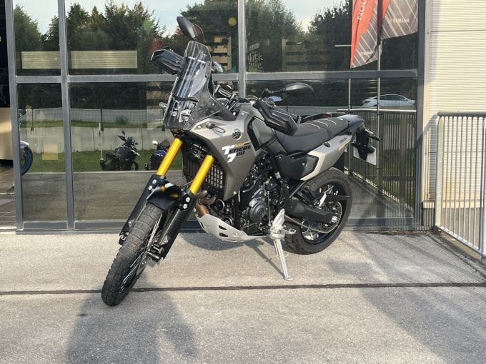 YAMAHA XTZ TENERE 700 4