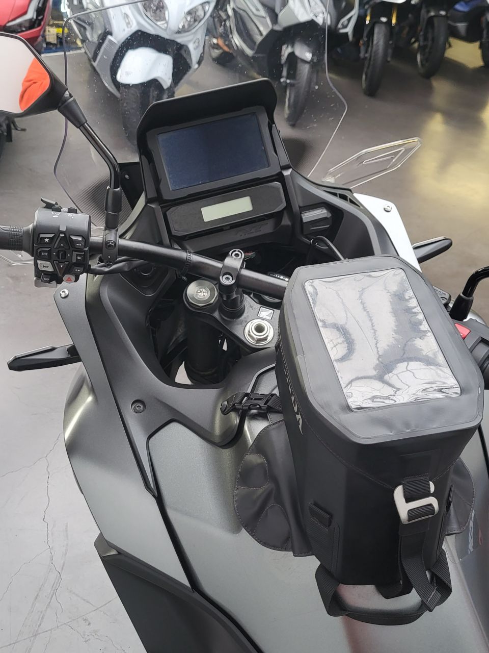 HONDA NT 1100 DCT 4