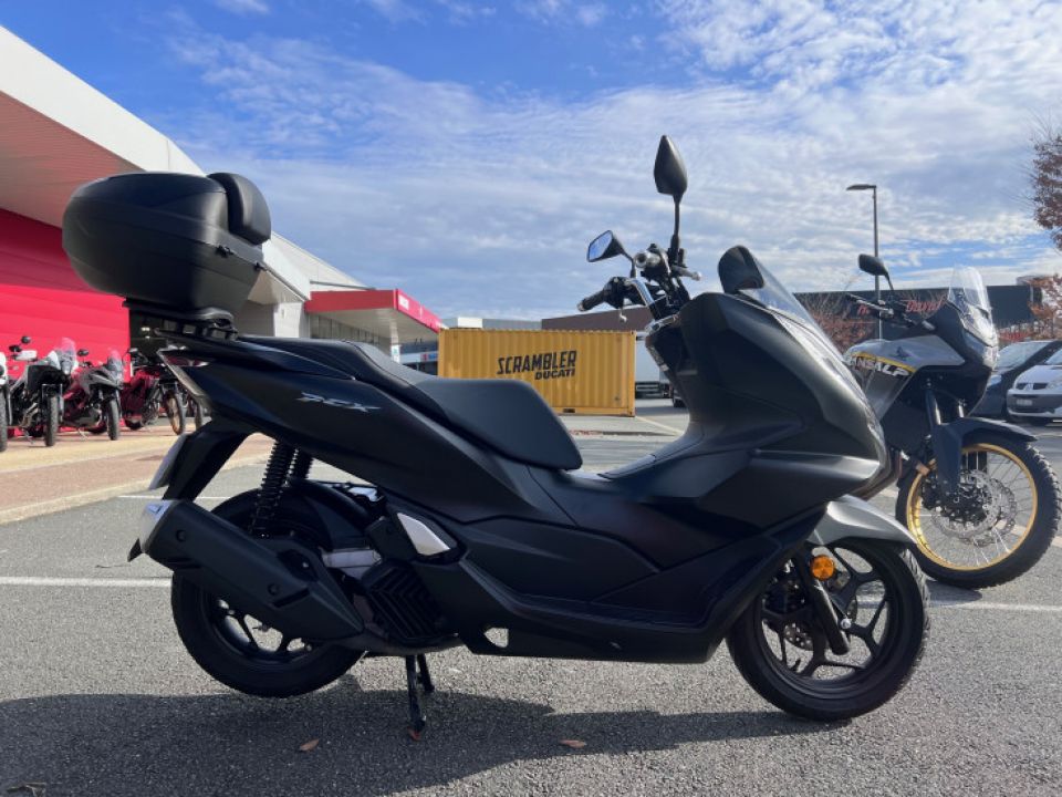 HONDA PCX 125 4