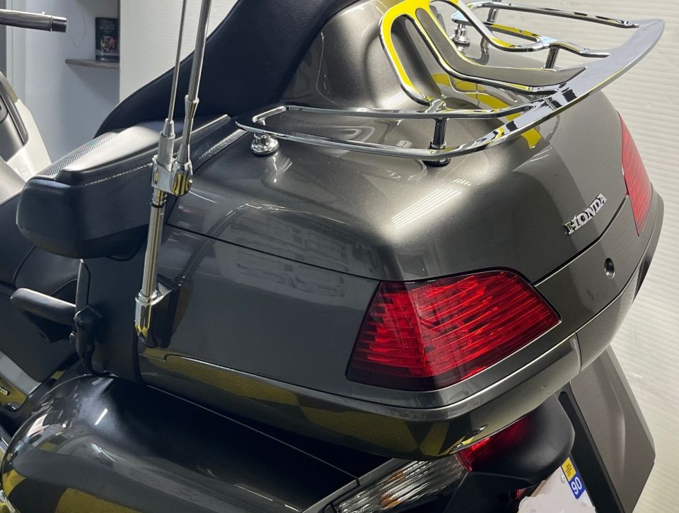 HONDA GL1800 GOLDWING 4