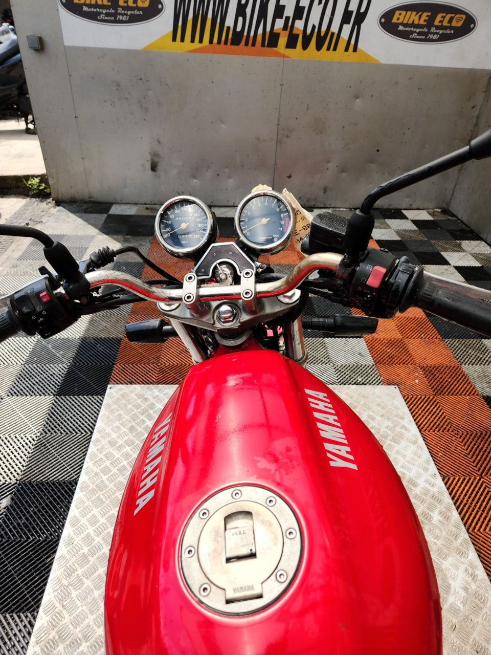 YAMAHA XJ 600 DIVERSION 4