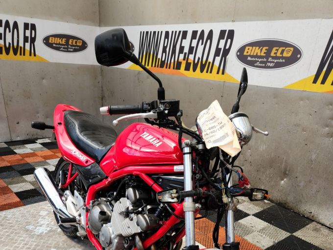 YAMAHA XJ 600 DIVERSION 4