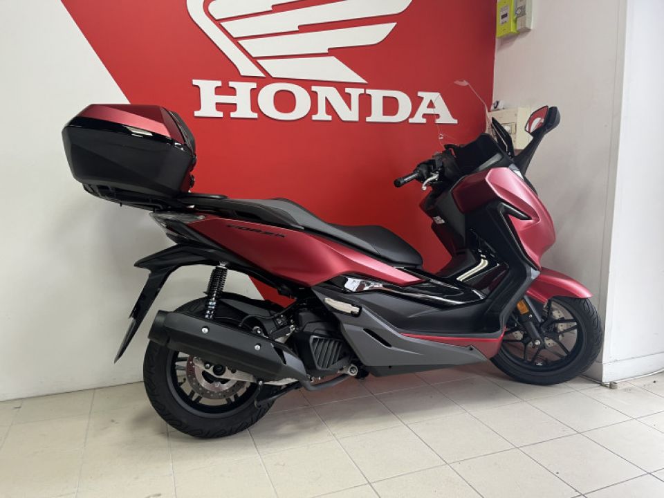 HONDA FORZA 125 4