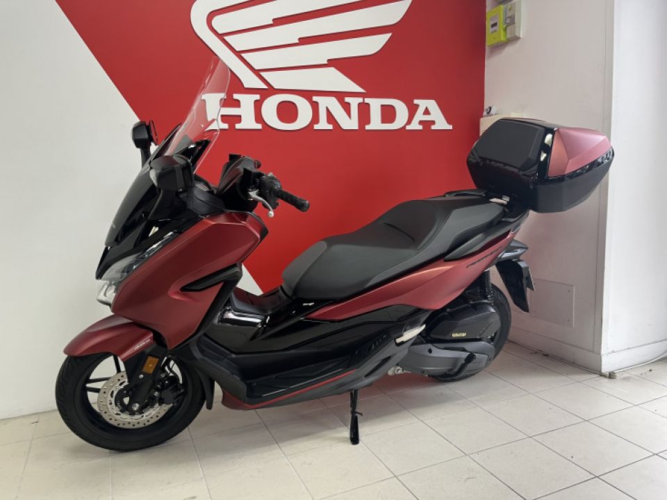 HONDA FORZA 125 4