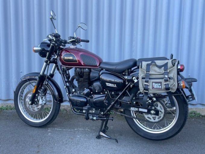 BENELLI IMPERIALE 400 4