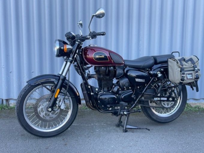 BENELLI IMPERIALE 400 4