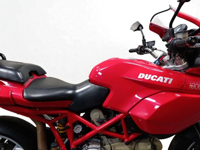DUCATI SS 1000 DS 4