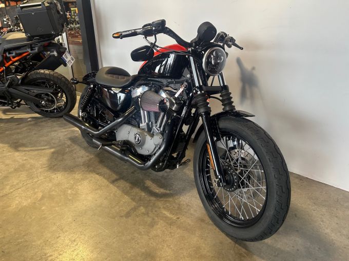 HARLEY-DAVIDSON SPORTSTER NIGHTSTER 1200 4