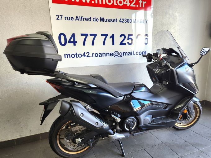 YAMAHA XP T-MAX 560 TECH MAX 4