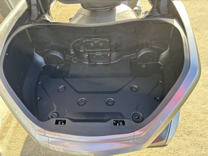 HONDA GoldWing Touring DCT Airbag 4