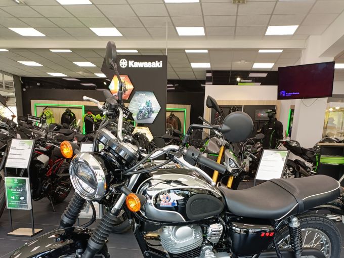 KAWASAKI MEGURO 250 SG 4