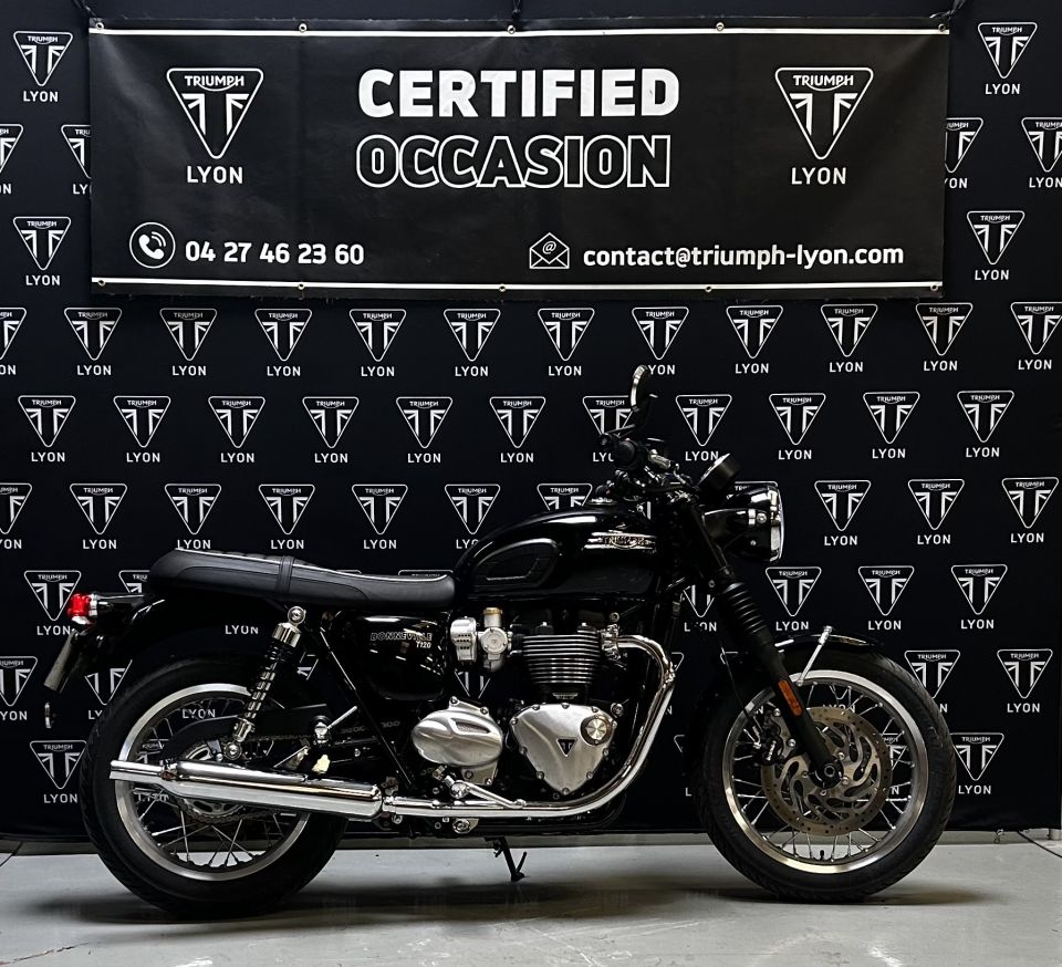 TRIUMPH BONNEVILLE T120 4