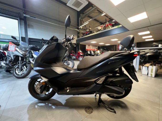 HONDA PCX 125 4