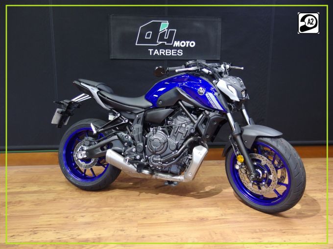 YAMAHA MT-07 (47.5CV) 4
