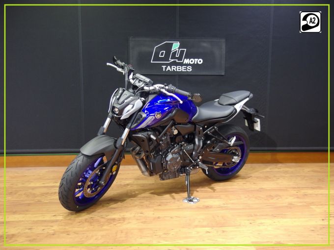 YAMAHA MT-07 (47.5CV) 4