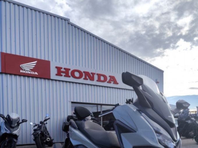 HONDA FORZA 125 ABS 4
