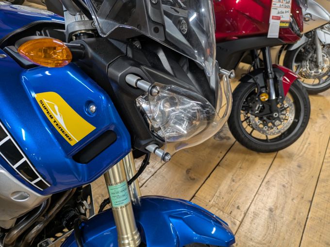 YAMAHA XTZ 1200 SUPER TENERE 4