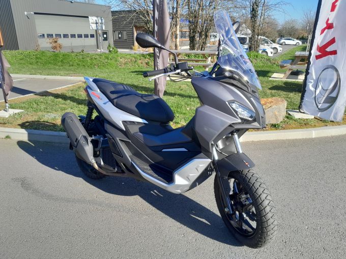 APRILIA SR 125 GT 4