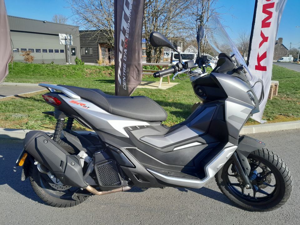 APRILIA SR 125 GT 4