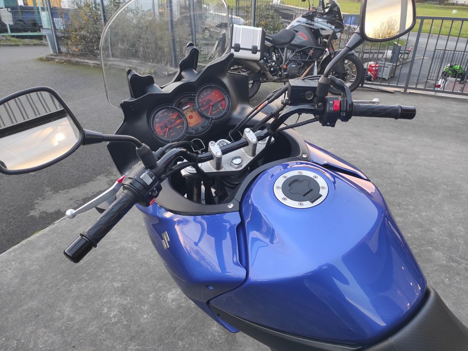 SUZUKI DL V-Strom 650 4