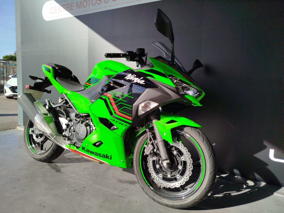KAWASAKI NINJA 400 4