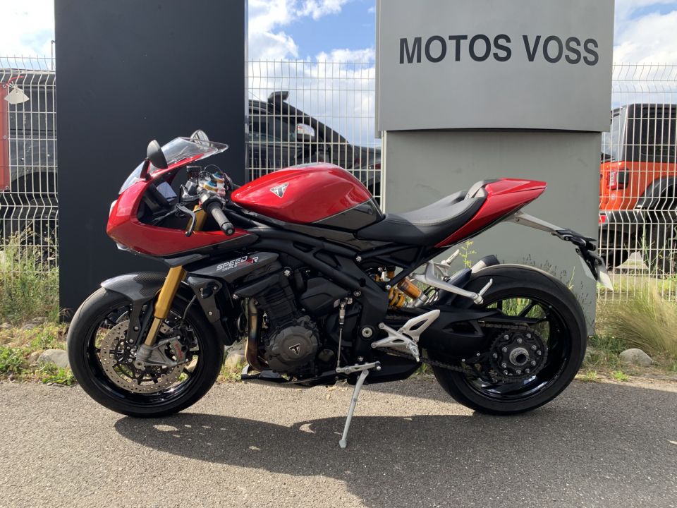 TRIUMPH SPEED TRIPLE 1200 RR 4